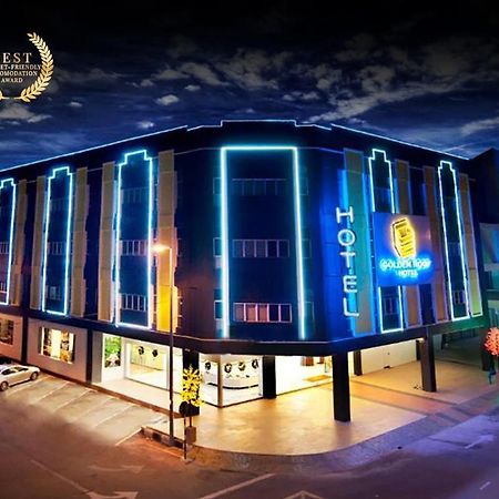 Golden Roof Hotel Ampang Ipoh Esterno foto