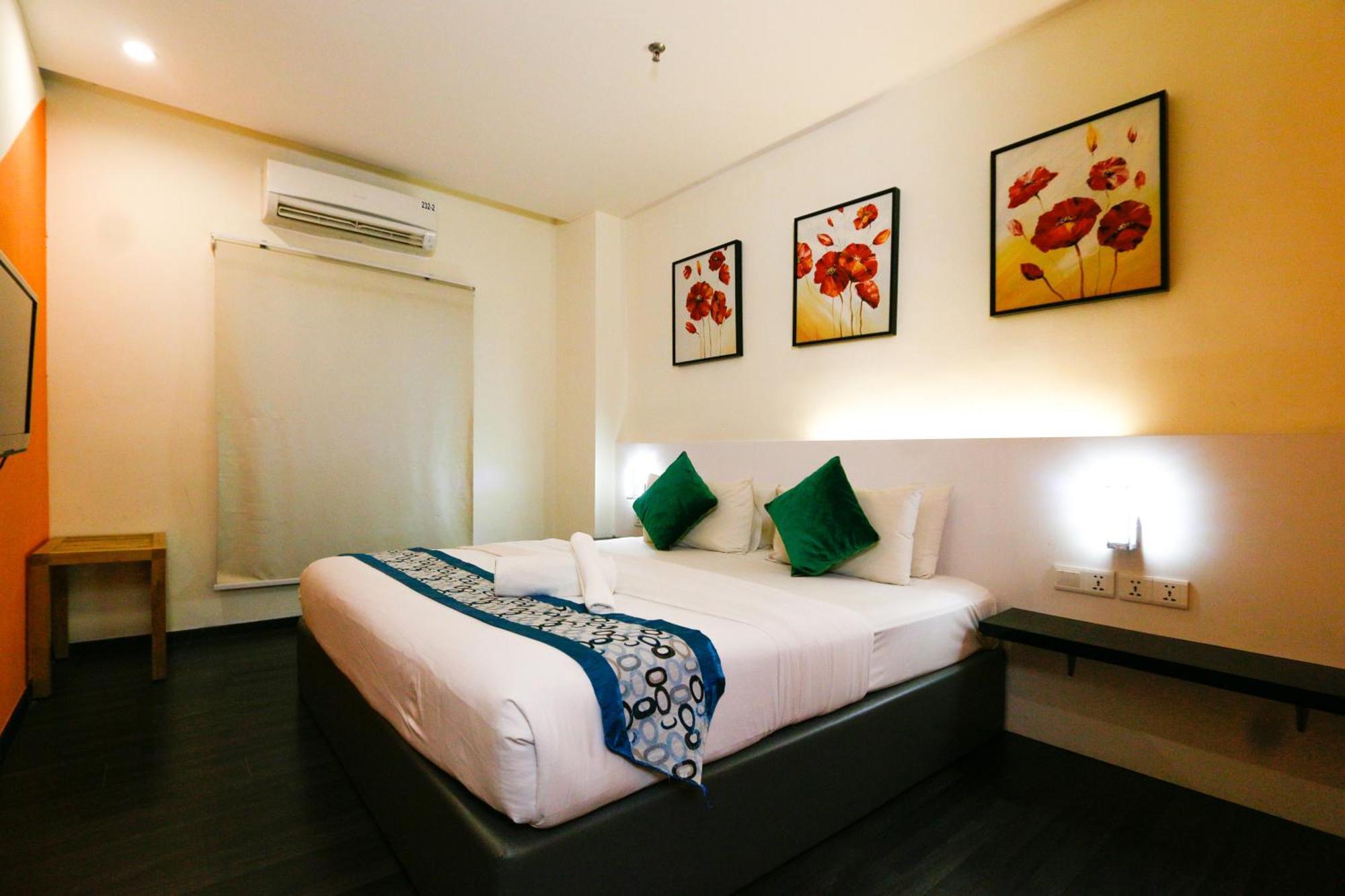 Golden Roof Hotel Ampang Ipoh Esterno foto