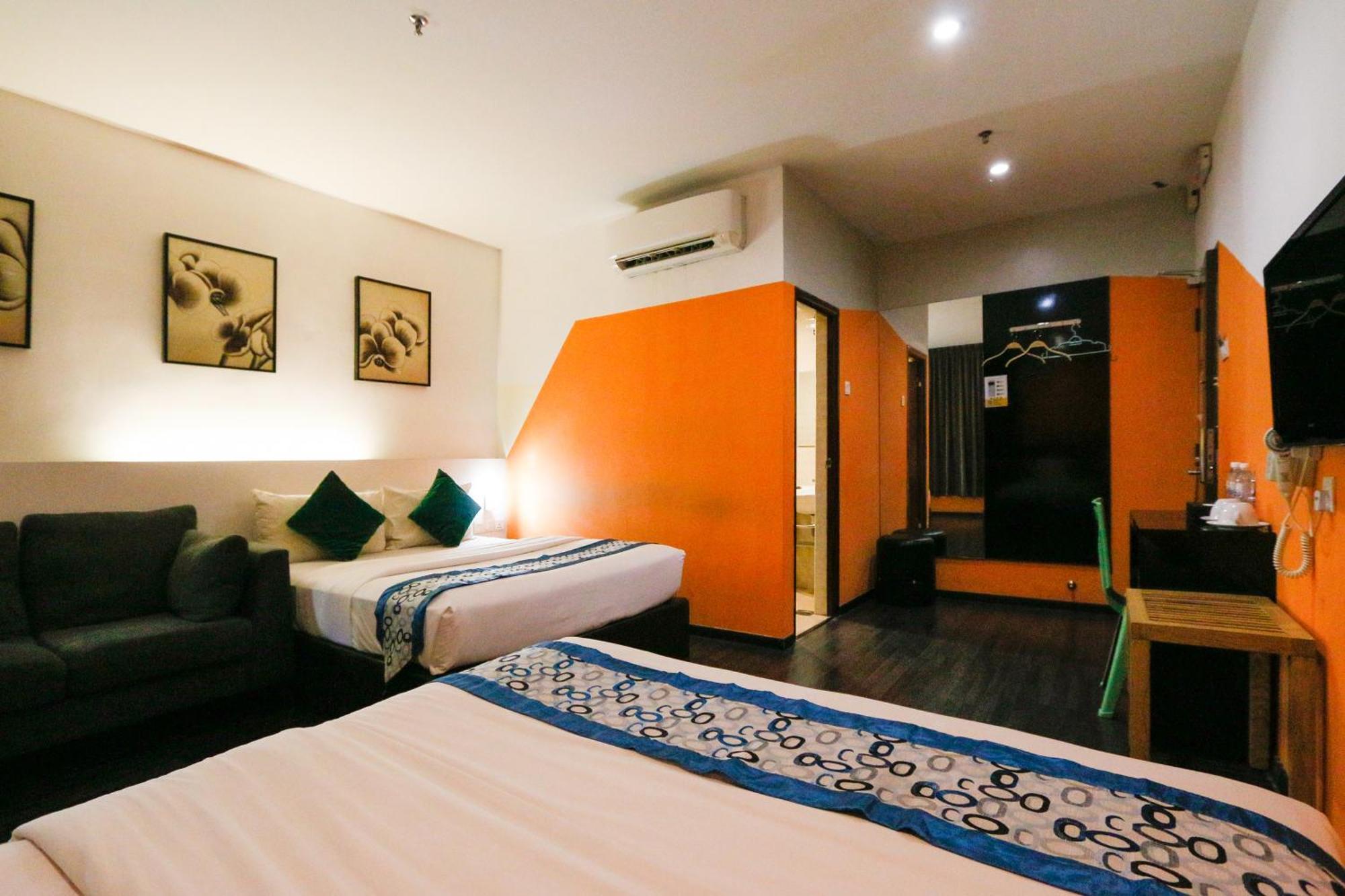 Golden Roof Hotel Ampang Ipoh Esterno foto