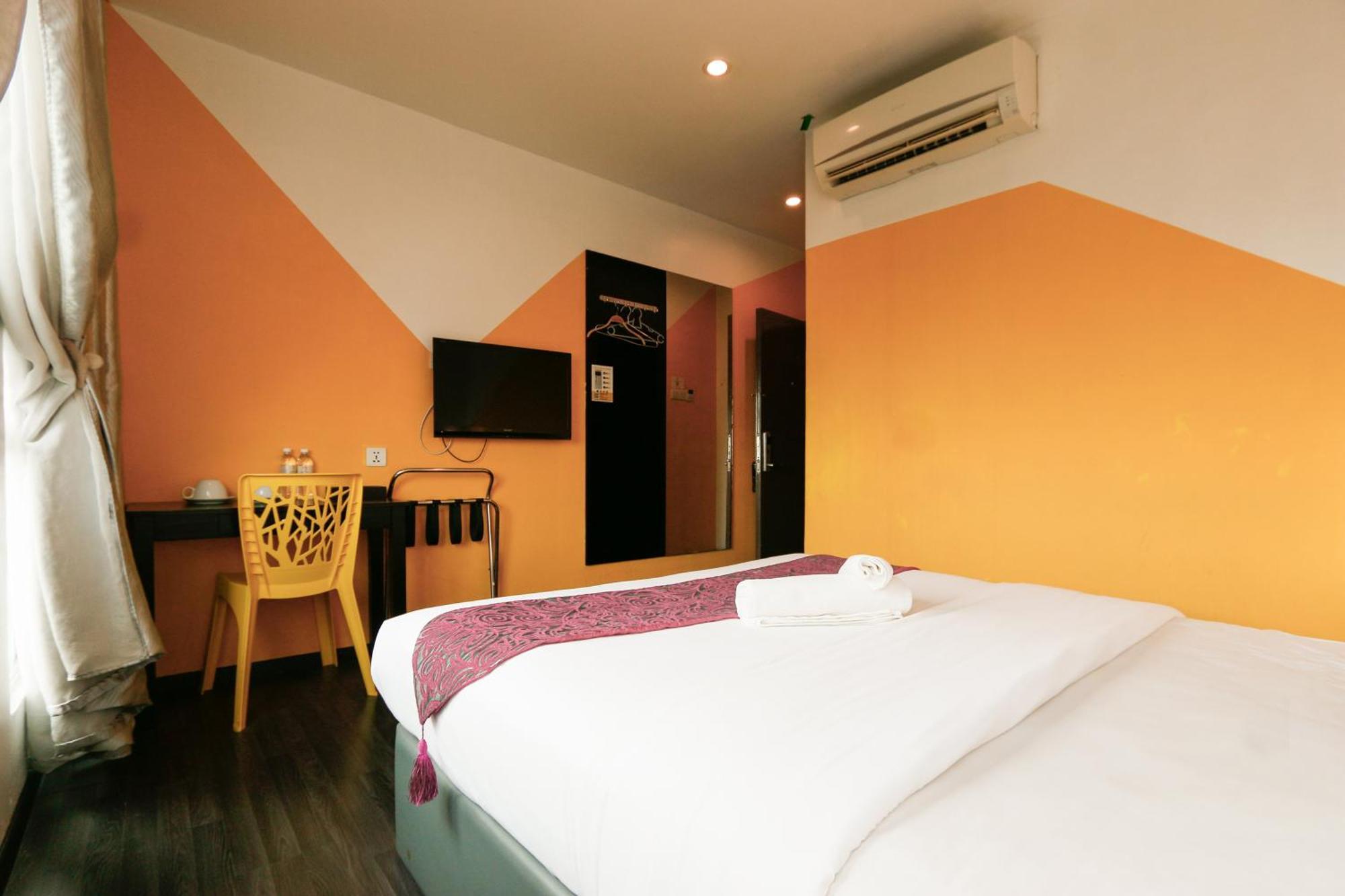 Golden Roof Hotel Ampang Ipoh Esterno foto