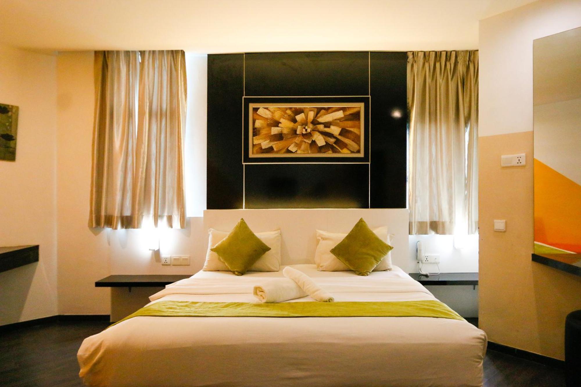 Golden Roof Hotel Ampang Ipoh Esterno foto